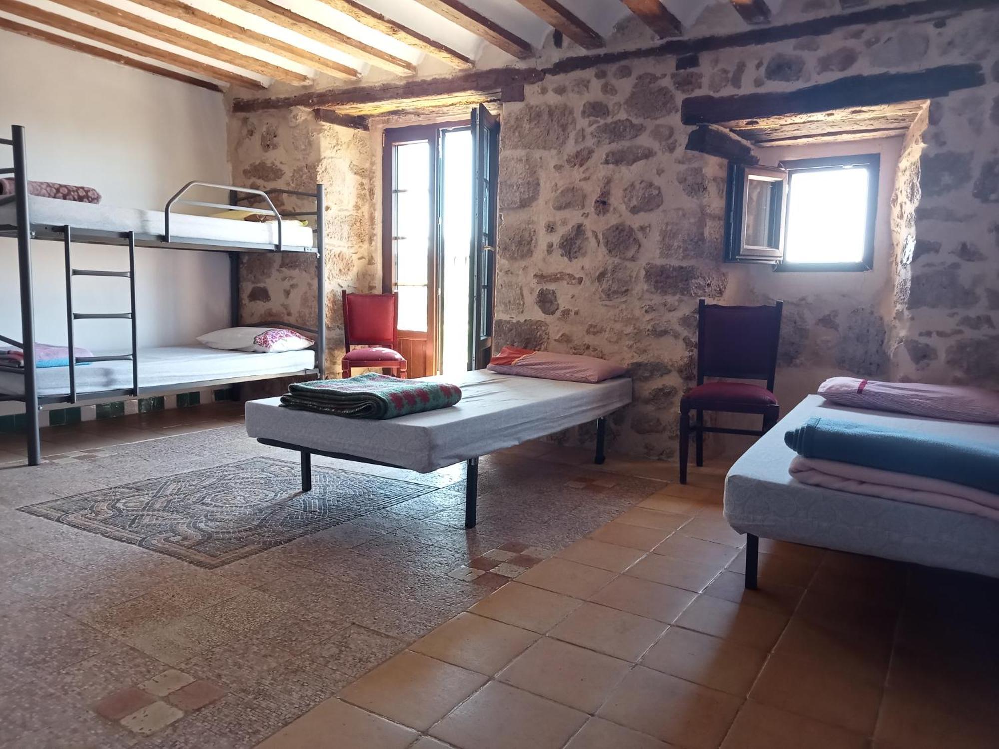 Albergue De Peregrinos Casa Nostra Castrojeriz Eksteriør bilde